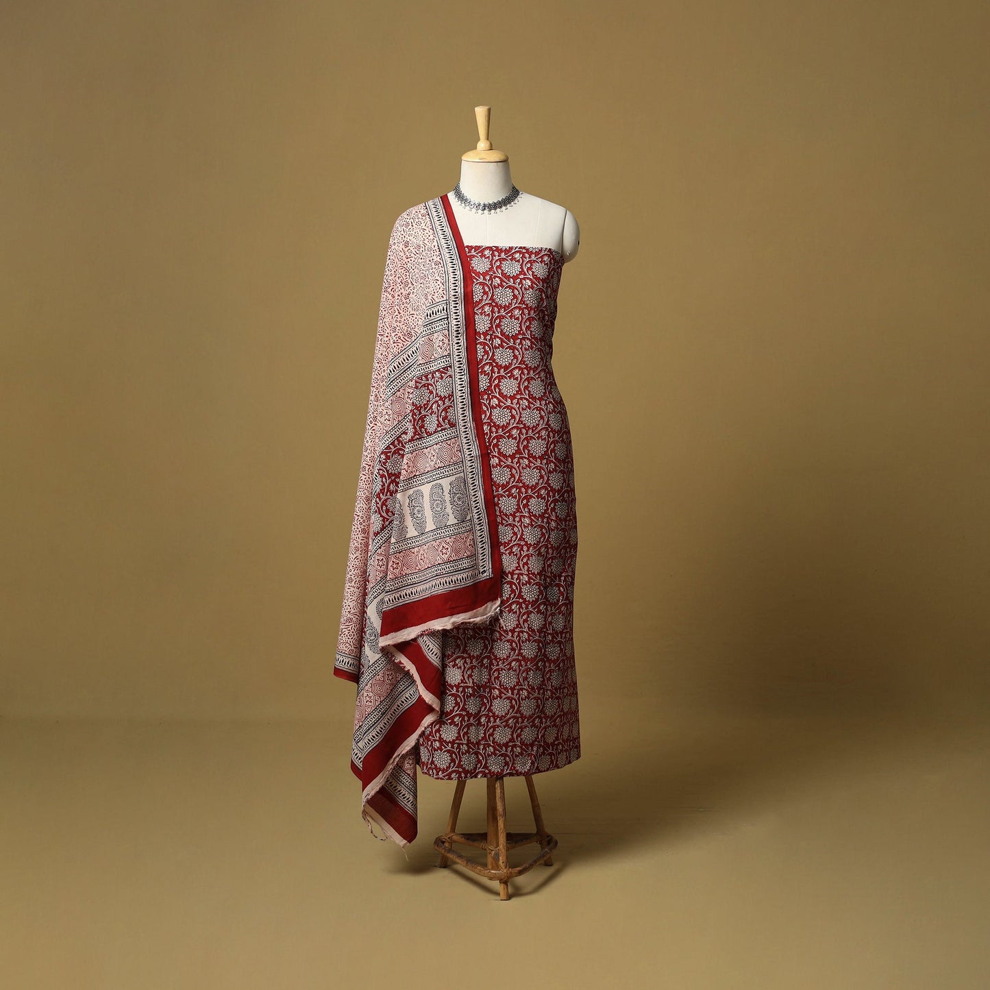 Red - hand bagh natural dyed cotton 3pc unstitched dress