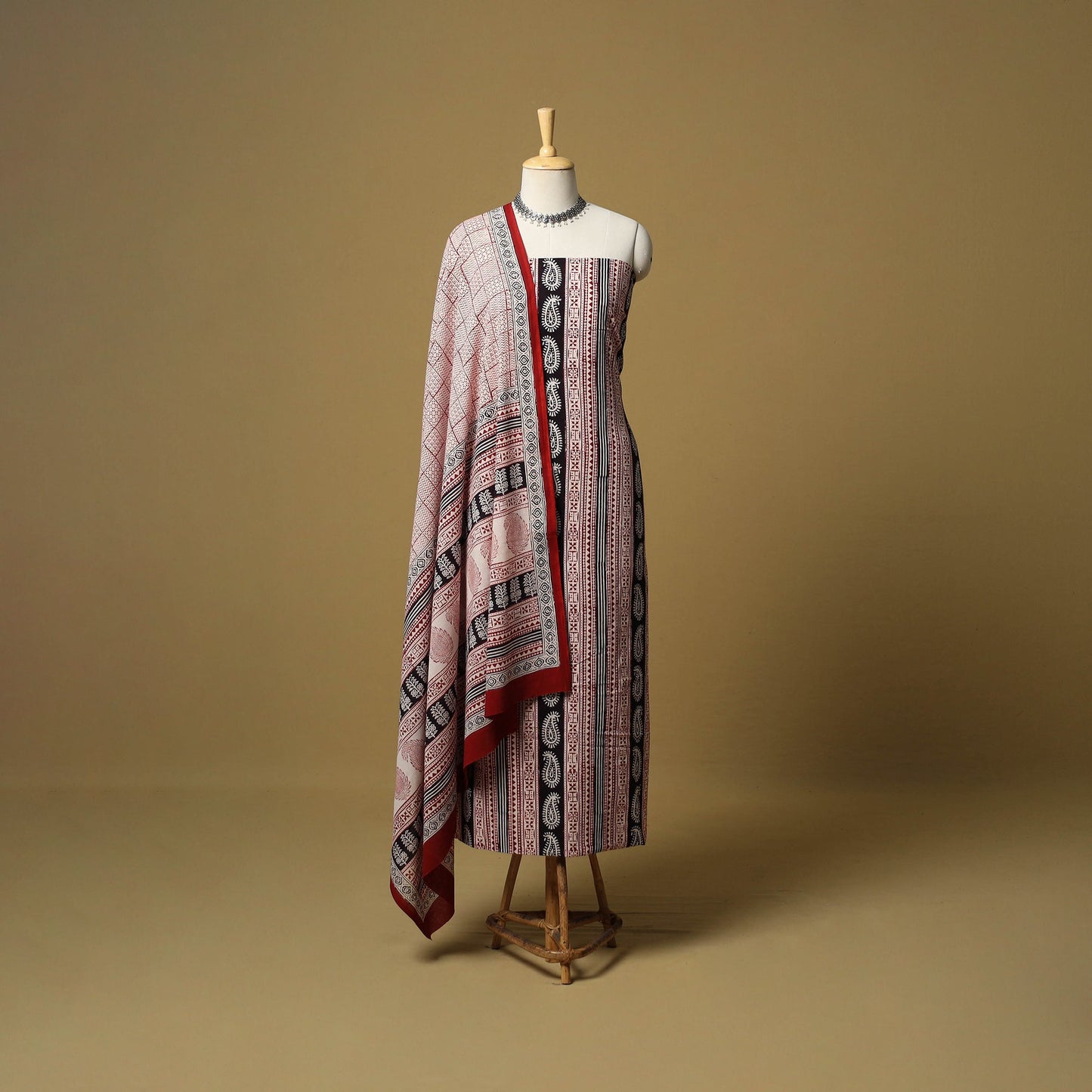 Red - hand bagh natural dyed cotton 3pc unstitched dress