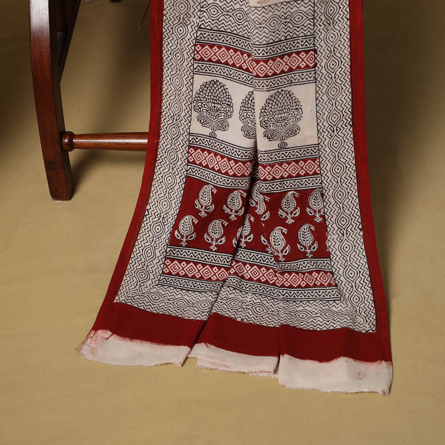 Red - hand bagh natural dyed cotton 3pc unstitched dress