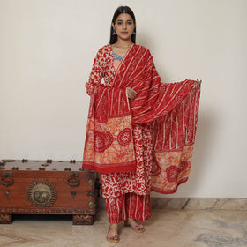  Hand Batik Printed Cotton Kurta with Palazzo & Dupatta Set 01 Online at iTokri.com