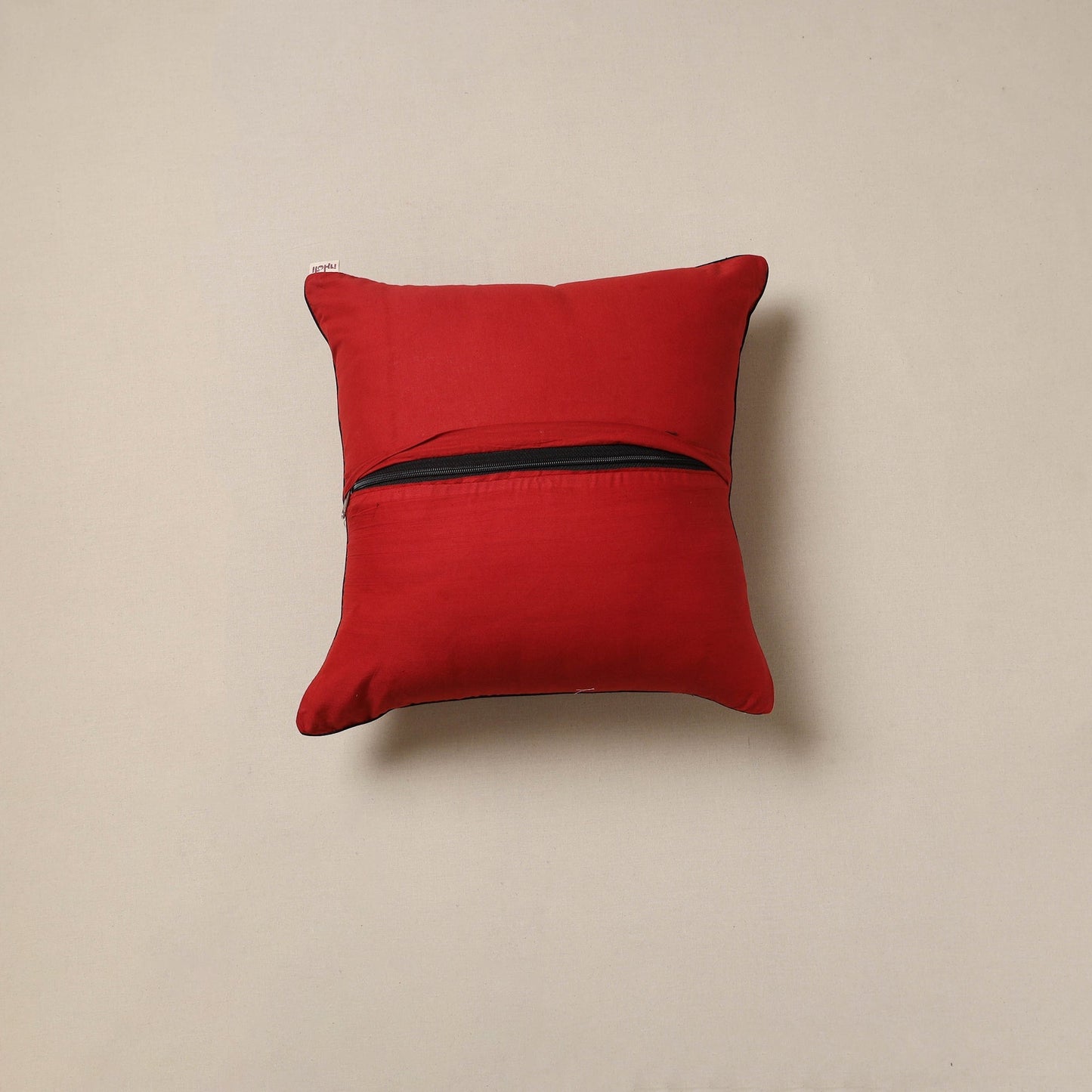 Hand cushion cover 40 - handcrafted