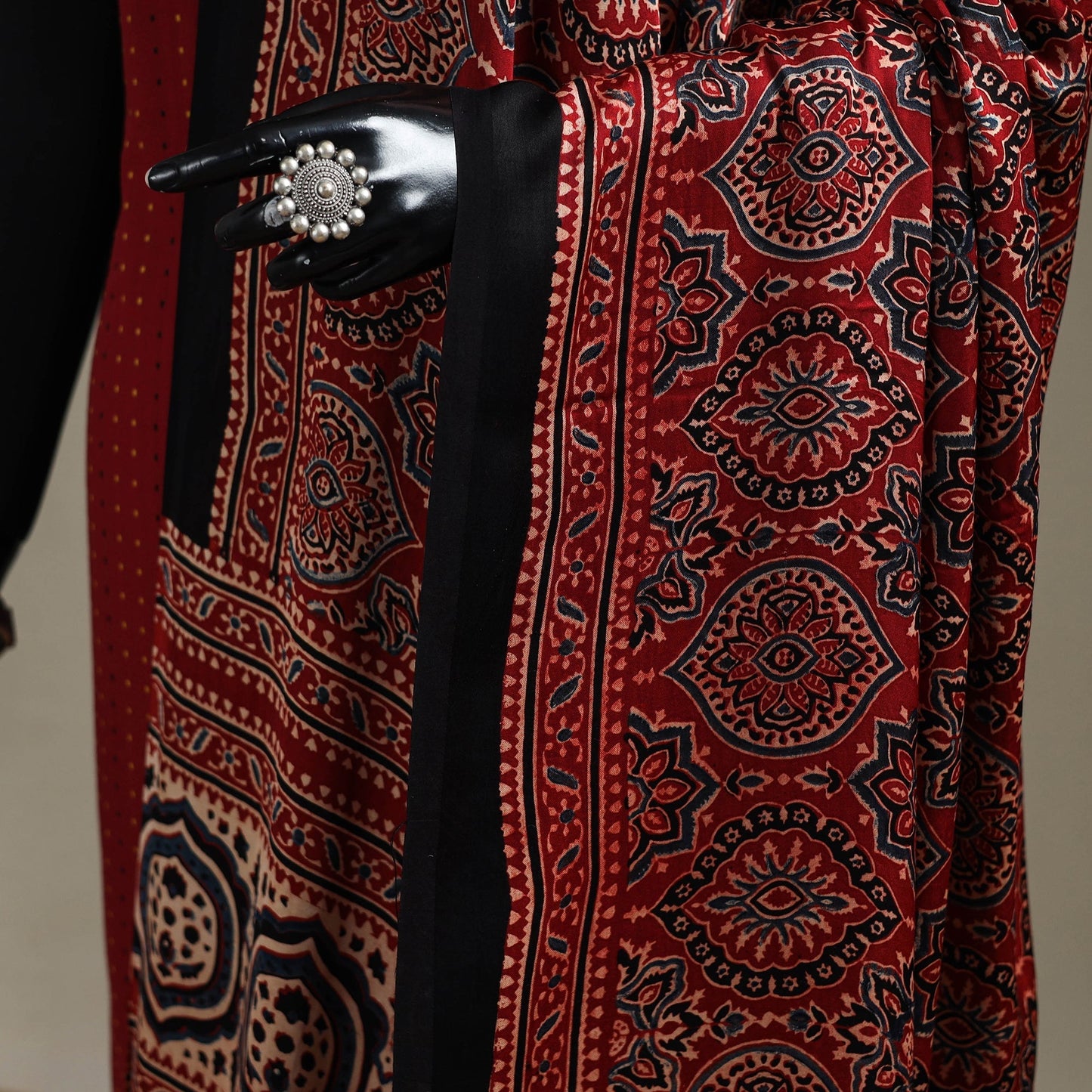 Hand natural dyed modal silk dupatta with lagdi patta 42