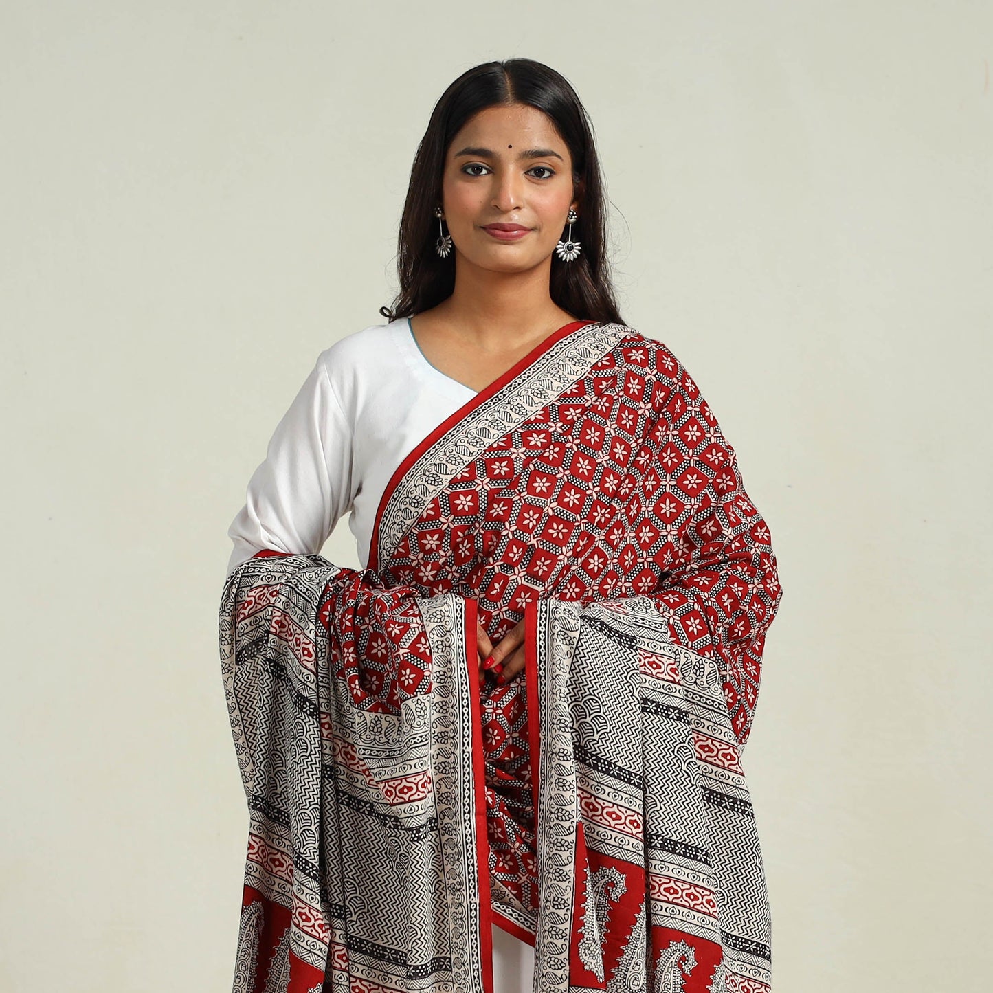 Red - hand cotton bagh dupatta 02 - handcrafted