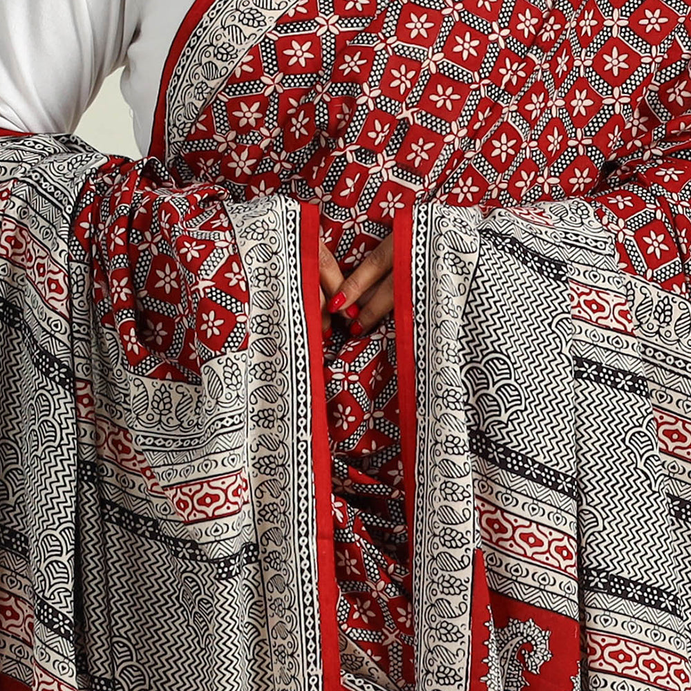 Red - hand cotton bagh dupatta 02 - handcrafted