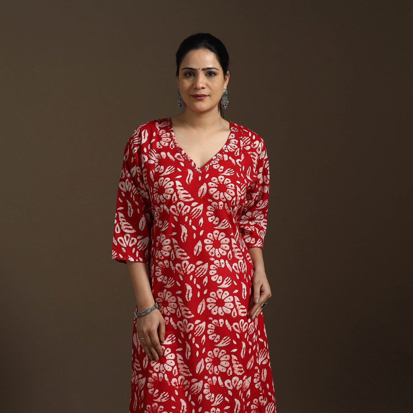 Hand embroidery cotton a-line batik kurta for women 02