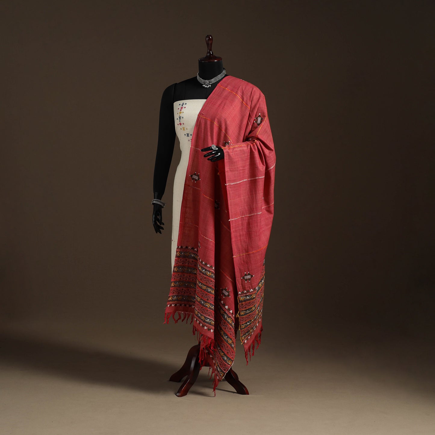Red Hand Embroidery Khes Handwoven Cotton Kantha Dupatta