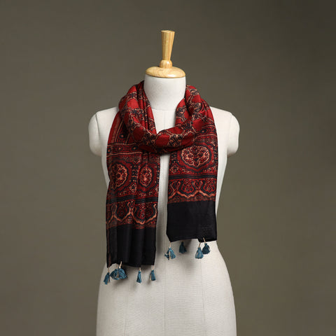 Hand natural dyed chanderi silk stole with tassels 01