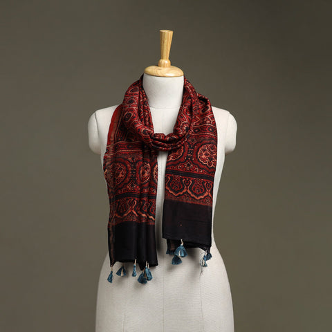 Hand natural dyed chanderi silk stole with tassels 02