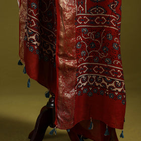 Hand natural dyed dola silk zari border dupatta