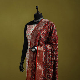 Hand natural dyed dola silk zari border dupatta