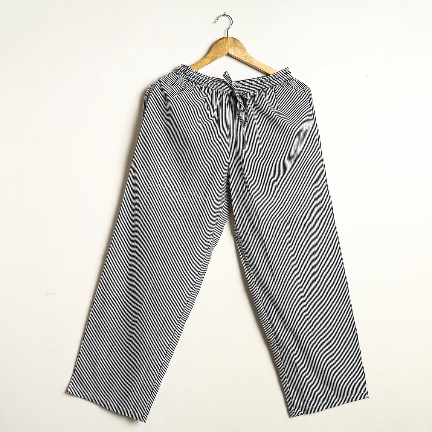 Buy Hand Printed Cotton Kaftan & Pyjama Night Suit Set Online at iTokri.com