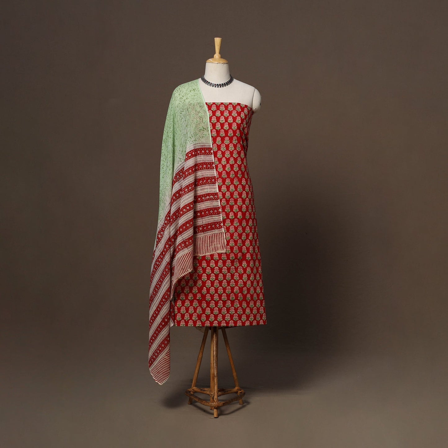 Hand sanganeri cotton 3pc unstitched dress material 08