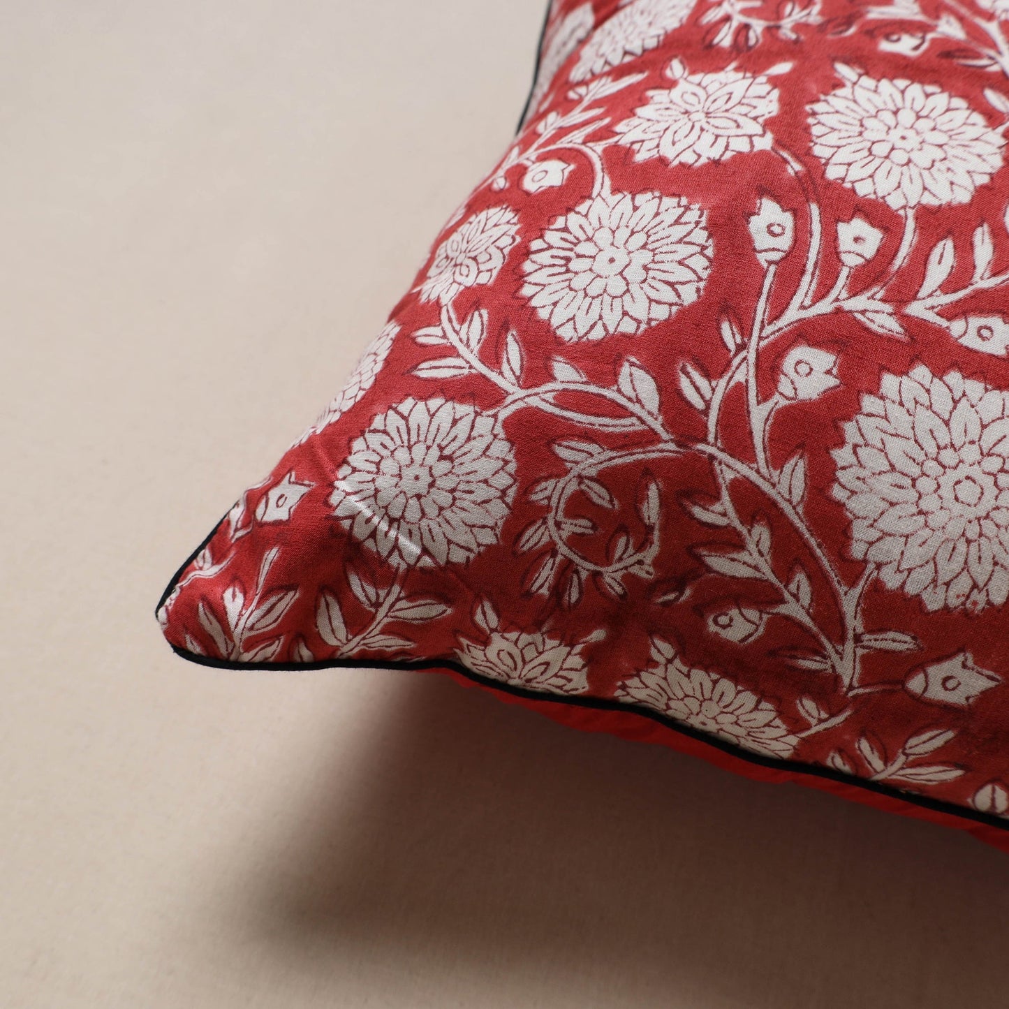 Hand sanganeri cushion cover 19 - handcrafted