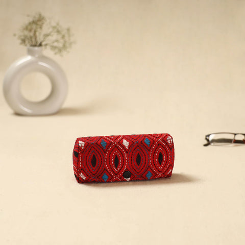 Handcrafted bengal kantha work spectacle case 09