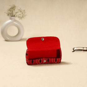 Handcrafted bengal kantha work spectacle case 09