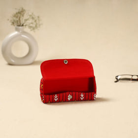 Handcrafted bengal kantha work spectacle case 18