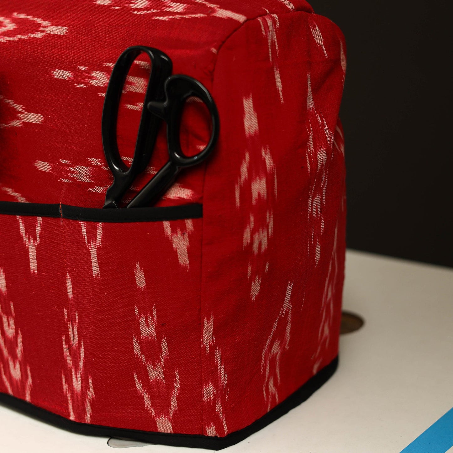 Red Handcrafted Cotton Sewing Machine Cover 