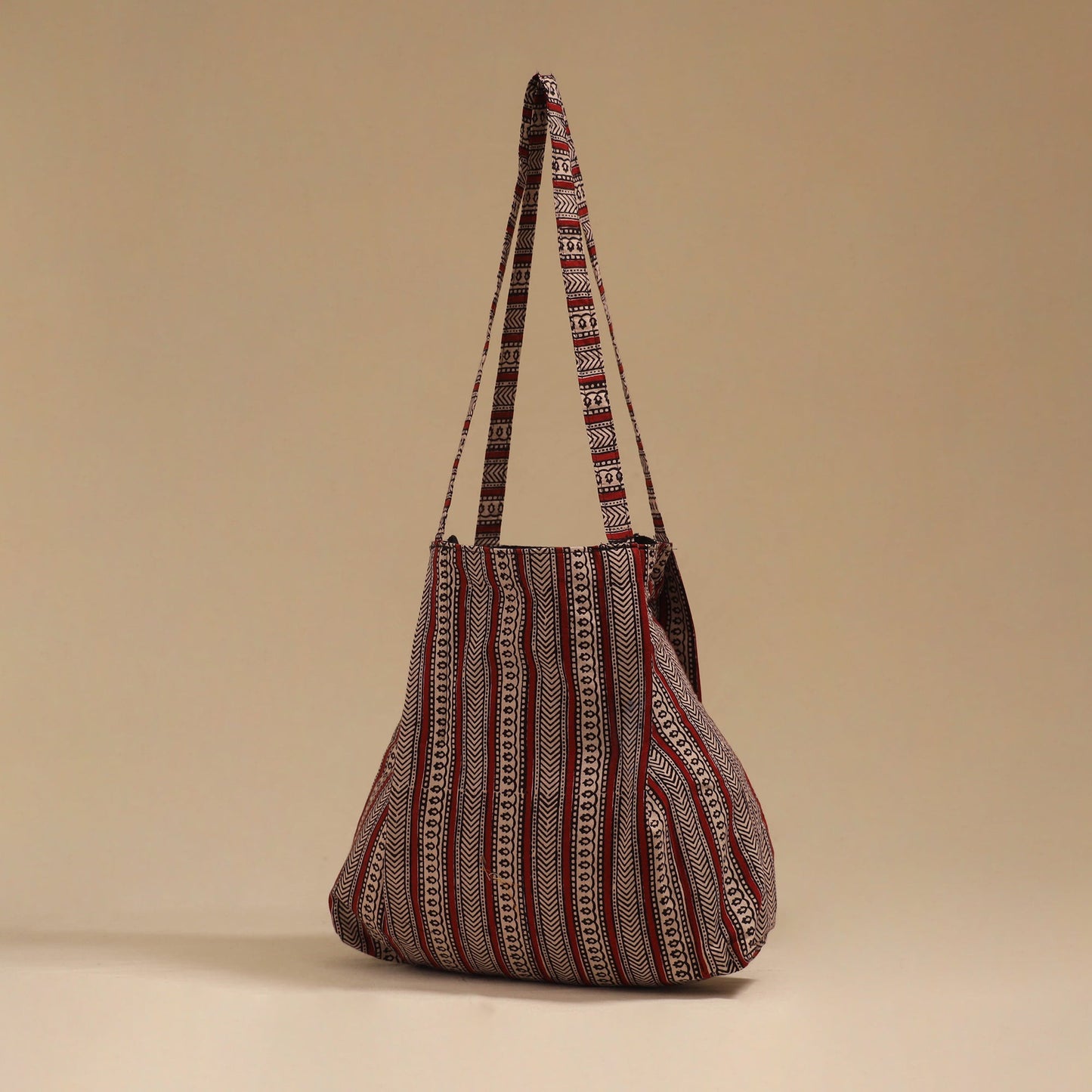 Handcrafted fabric jhola bag 23