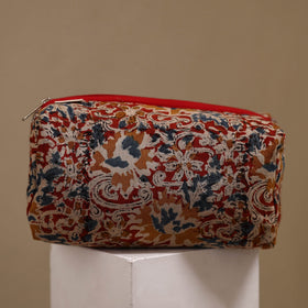 Handcrafted fabric toiletry bags (set of 3) 17