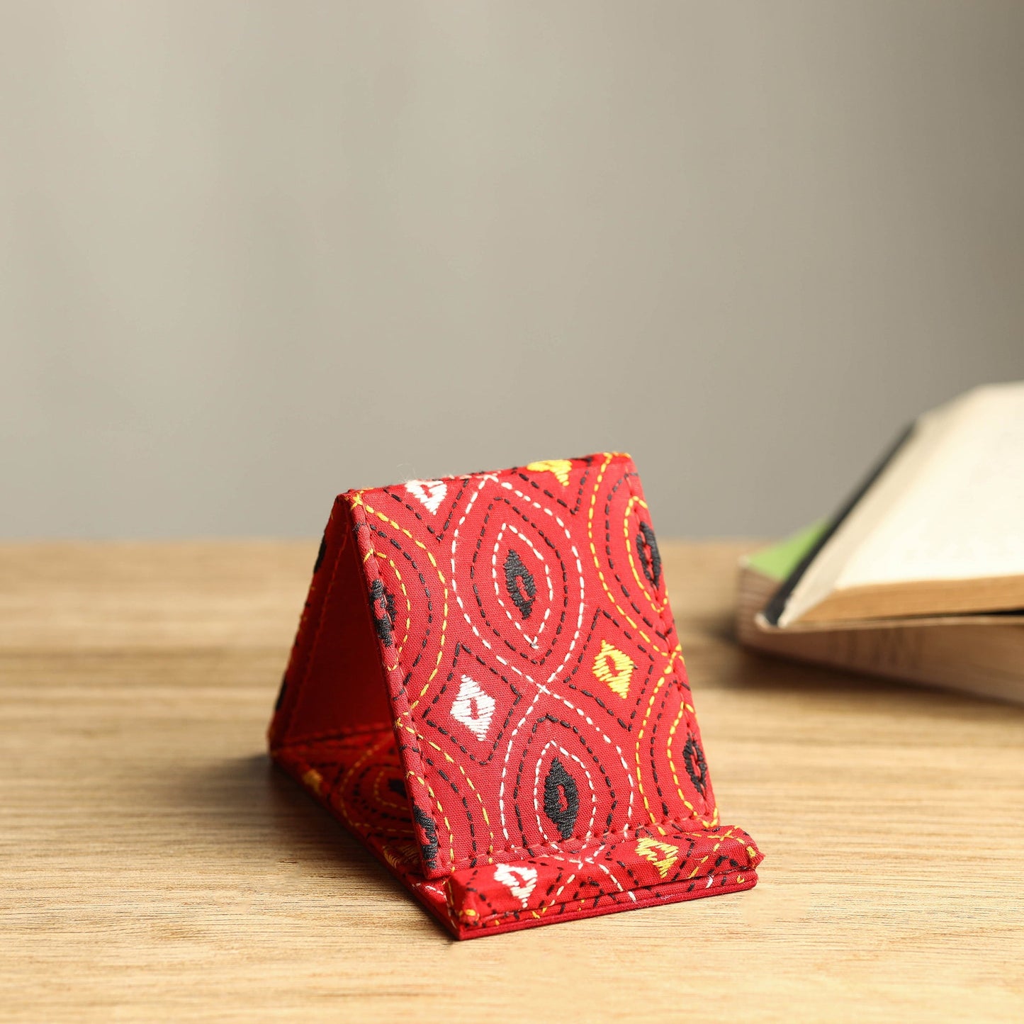 Handcrafted kantha embroidered mobile stand 08
