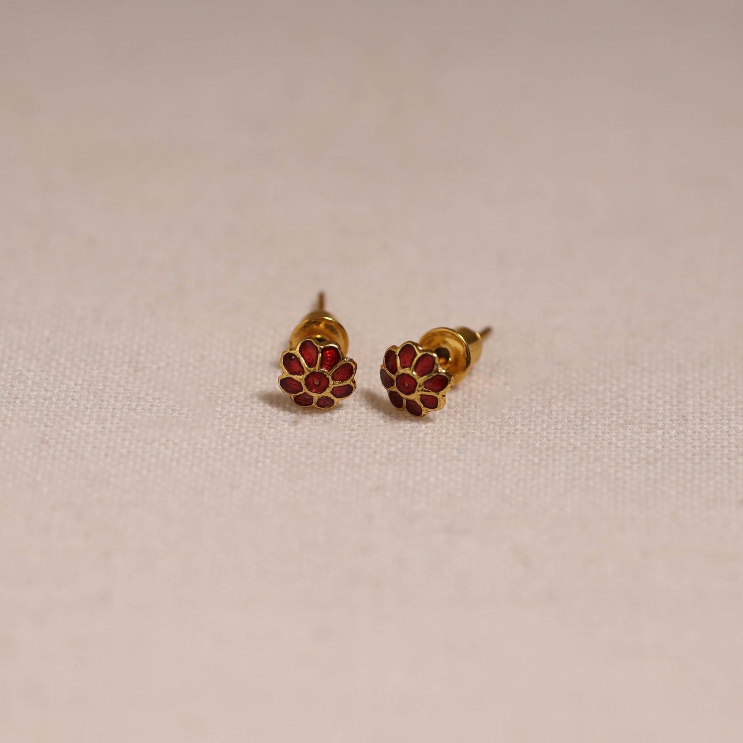 Handcrafted paka meenakari stud earrings 15