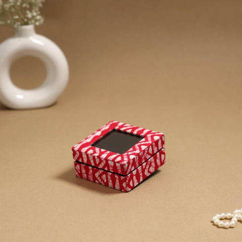 Handcrafted printed fabric ring/earring box 44