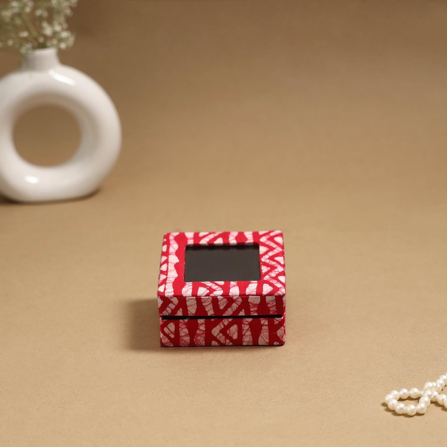 Handcrafted printed fabric ring/earring box 44