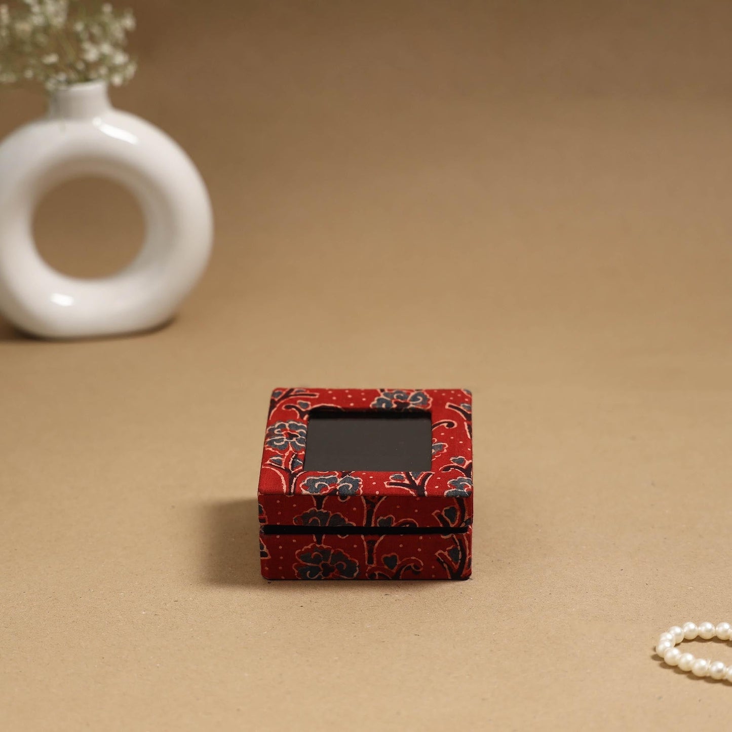 Handcrafted printed fabric ring/earring box 49