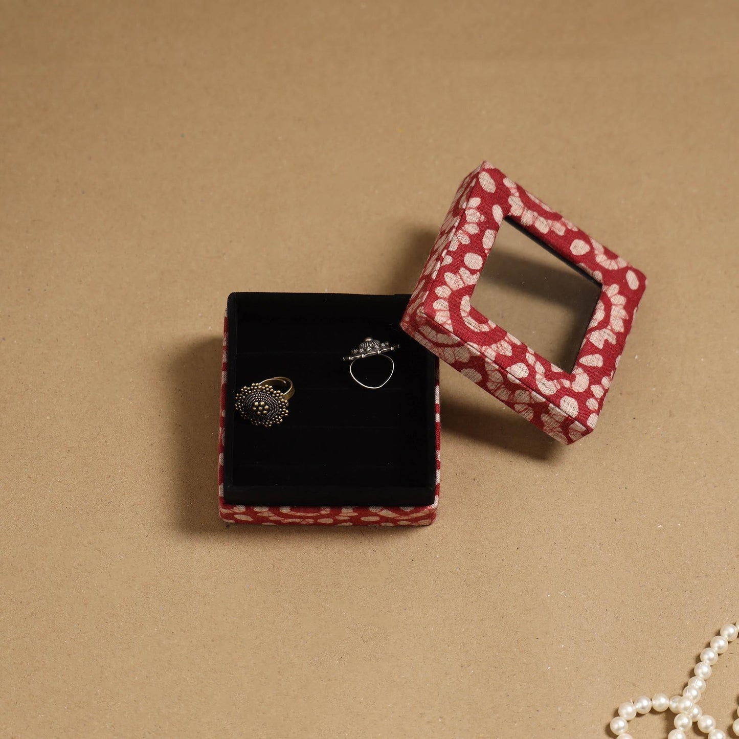 Handcrafted printed fabric ring/earring box 50