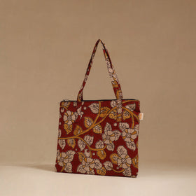 Handcrafted quilted handbag 06