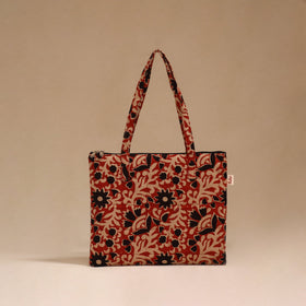 Handcrafted quilted handbag 11