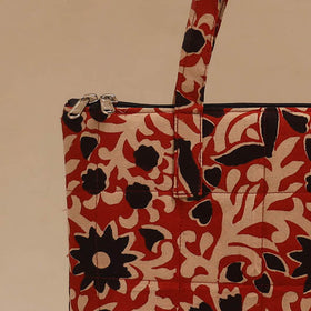Handcrafted quilted handbag 11