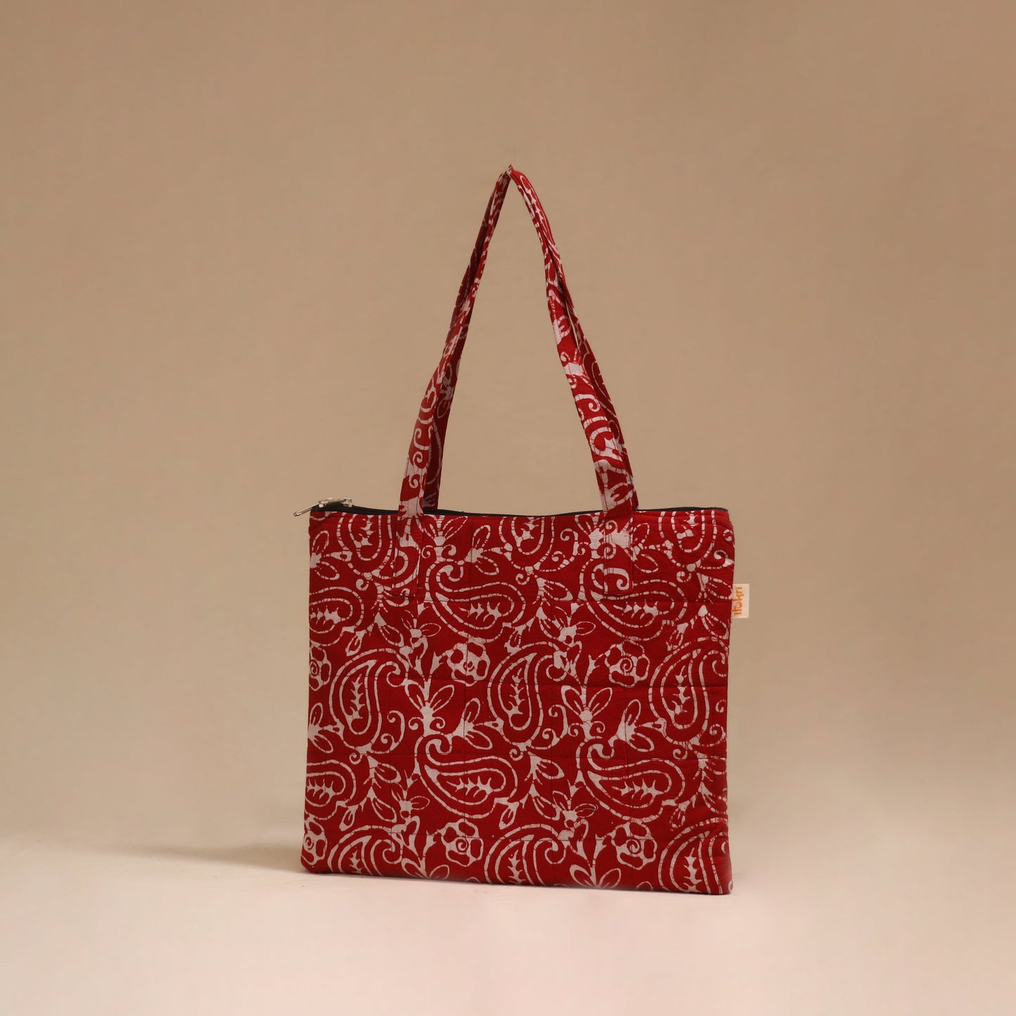 Handcrafted quilted handbag 18