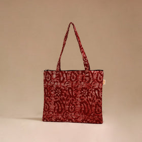 Handcrafted quilted handbag 21