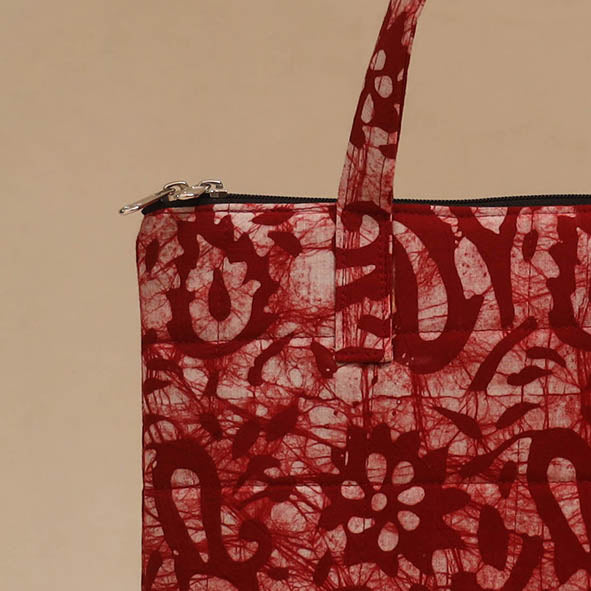 Handcrafted quilted handbag 21
