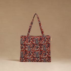 Handcrafted quilted handbag 23