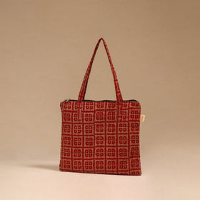 Handcrafted quilted handbag 26