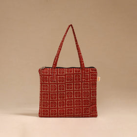 Handcrafted quilted handbag 26