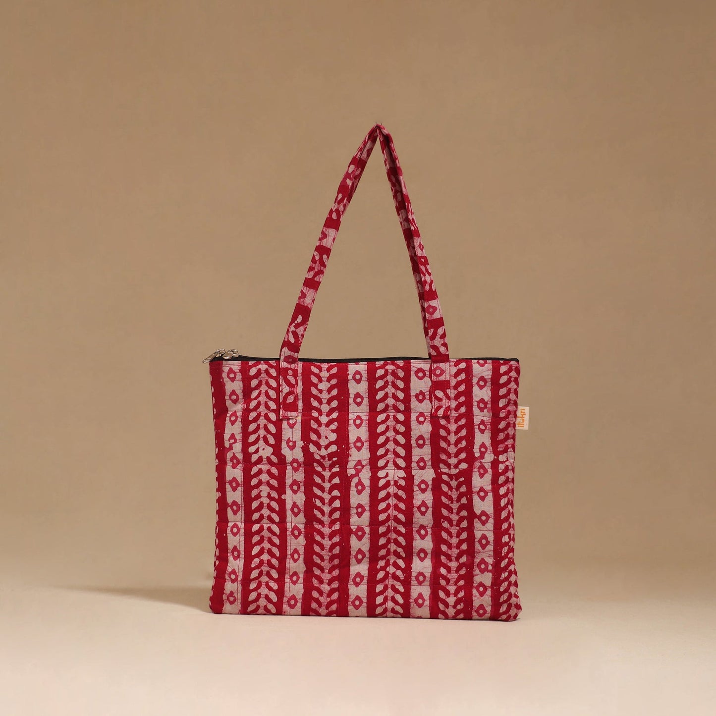 Handcrafted quilted handbag 45