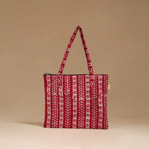 Handcrafted quilted handbag 45