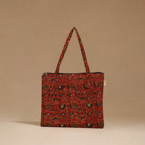 Handcrafted quilted handbag 78