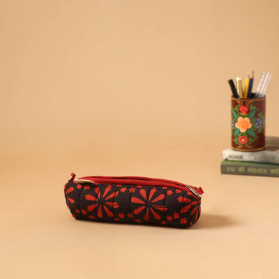 Handcrafted quilted pencil pouch 01