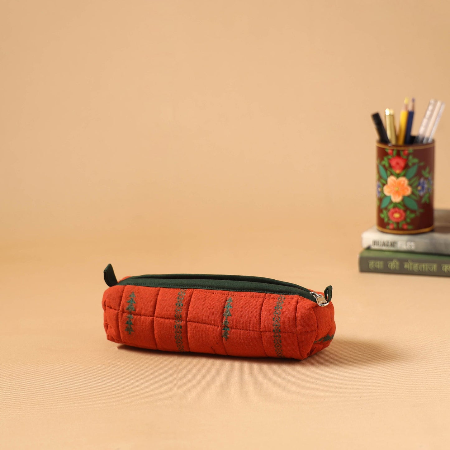 Handcrafted quilted pencil pouch 02