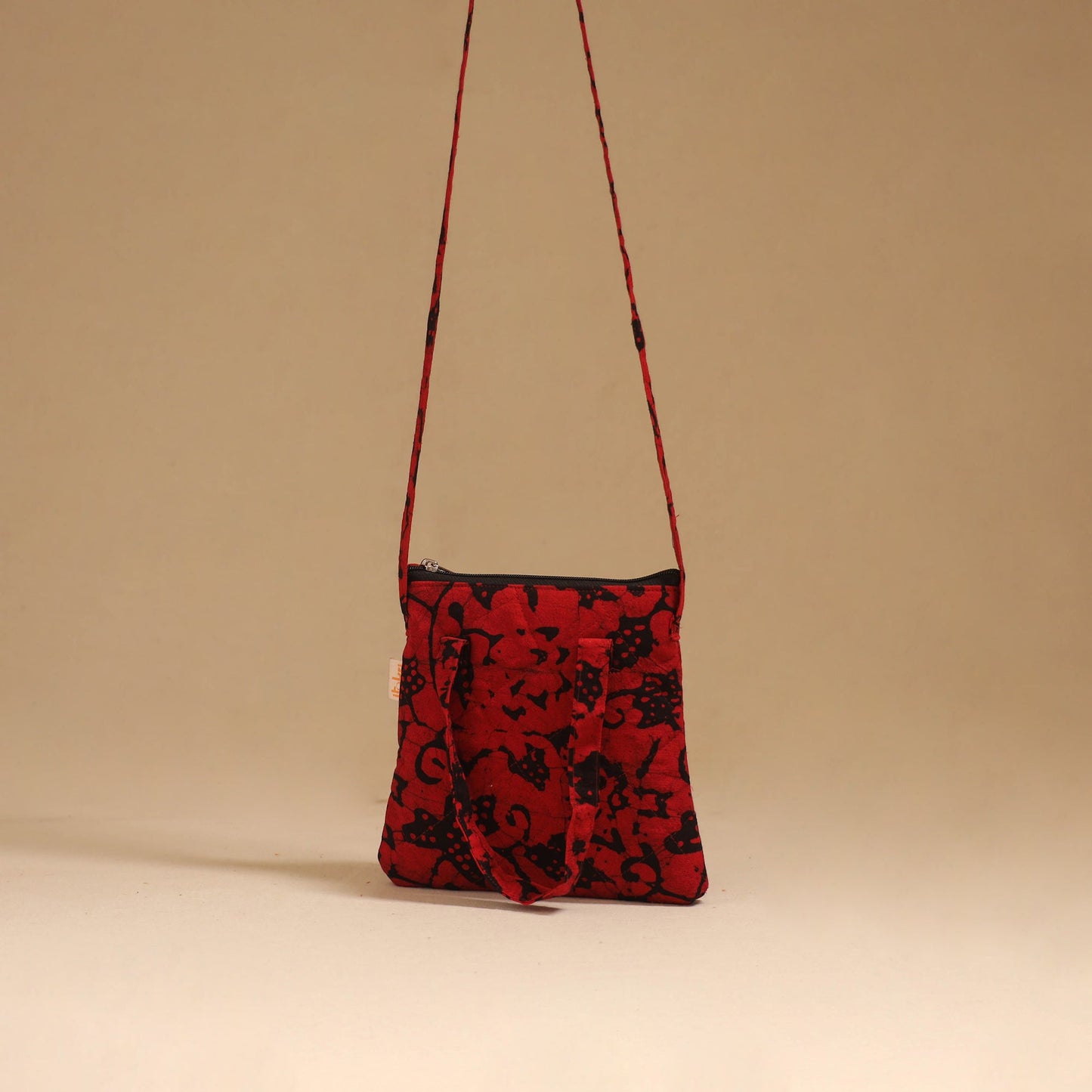Handcrafted quilted sling bag 32