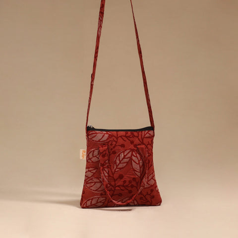 Handcrafted quilted sling bag 38