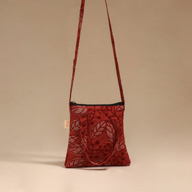 Handcrafted quilted sling bag 38