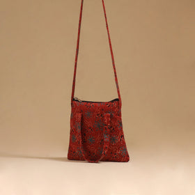 Handcrafted quilted sling bag 73