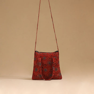 Handcrafted quilted sling bag 73