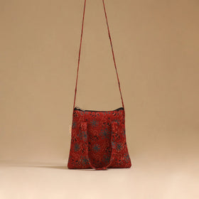 Handcrafted quilted sling bag 73