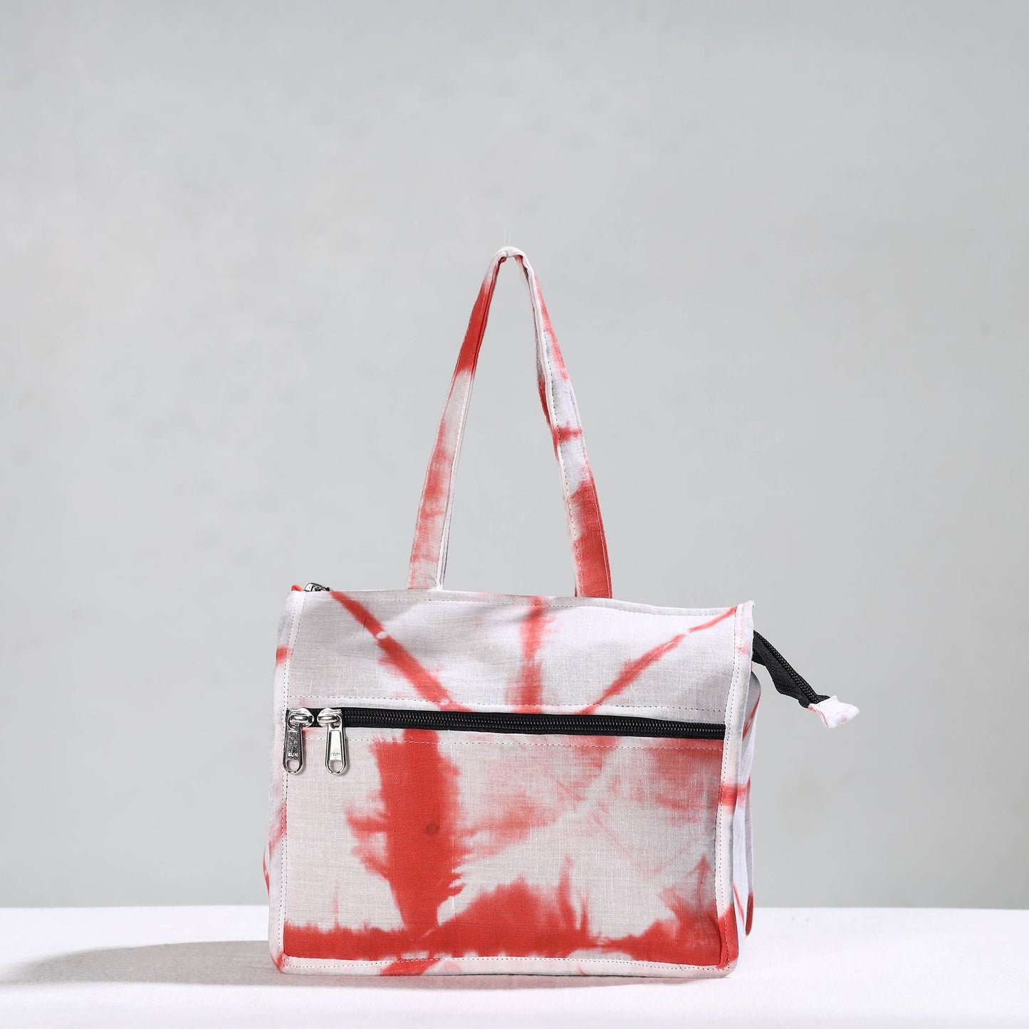 Red Handcrafted Shibori Tie-Dye Cotton Hand Bag 01